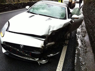 Illustration for article titled Is This The First Jaguar F-Type Crash?
